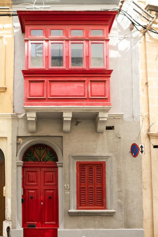 Entire Luxury Sliema Townhouse Steps From Beach Esterno foto
