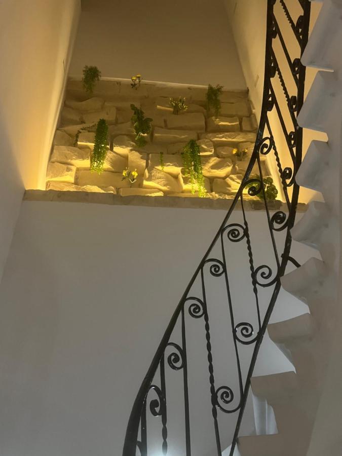 Entire Luxury Sliema Townhouse Steps From Beach Esterno foto